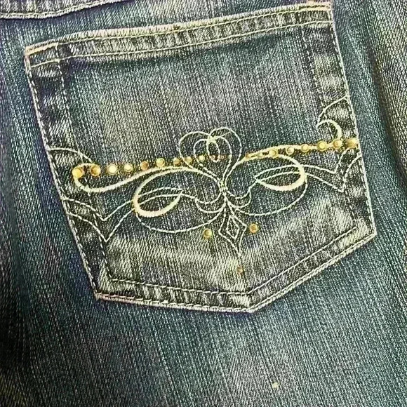 Women vintage skinny leg, high waisted jeans pants athletic GLO jeans pants . - Picture 4 of 5